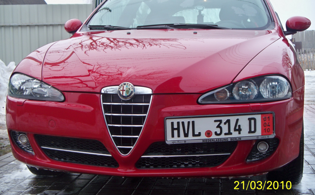 Alfa Romeo 147 5-дверная Rosso Selespeednutaya