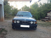 BMW M5 (E34)