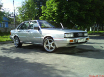 Audi 90 (81,85)