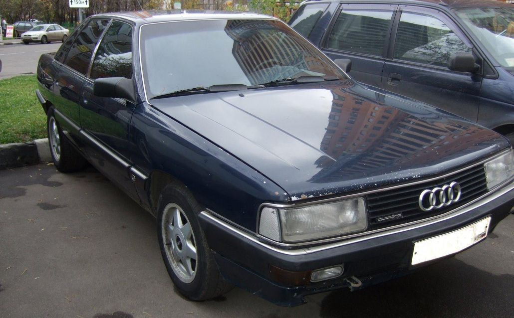 Audi 200 (44,44Q) Синька ( продана)