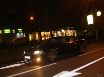 Audi A8 Long (D2)