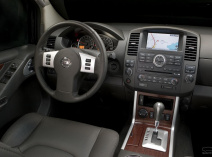 Nissan Pathfinder III