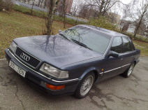 Audi V8 (D11)