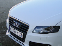 Audi A4 (B8)