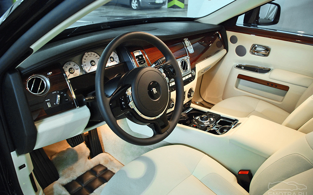 Rolls-Royce Ghost Интелегент 